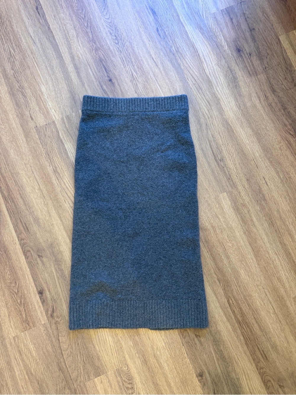 H&M dark gray knit midi skirt